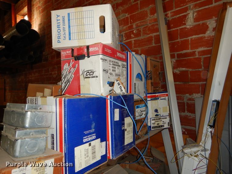 image for item FA9815 Electrical supplies