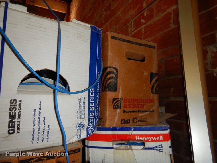 image for item FA9815 Electrical supplies