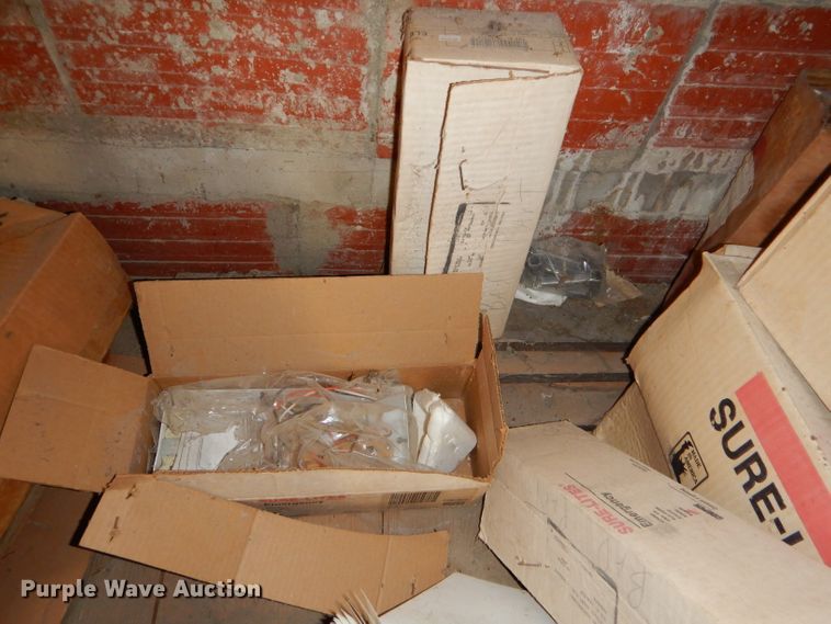 image for item FA9815 Electrical supplies