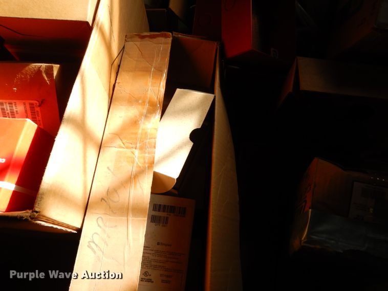 image for item FA9815 Electrical supplies