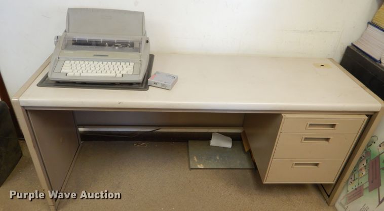 image for item FA9817 Office supplies