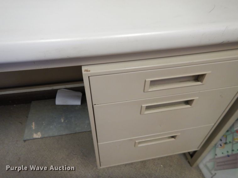 image for item FA9817 Office supplies