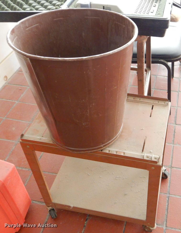 image for item FA9817 Office supplies