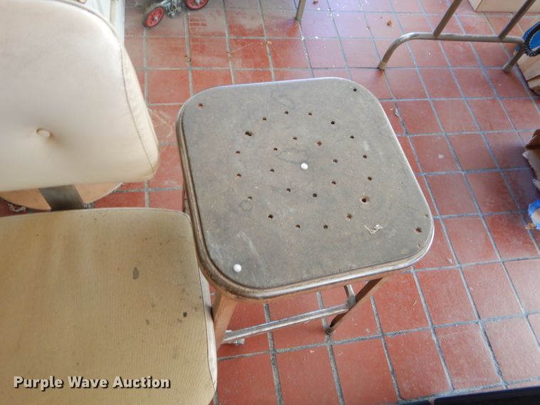 image for item FA9817 Office supplies