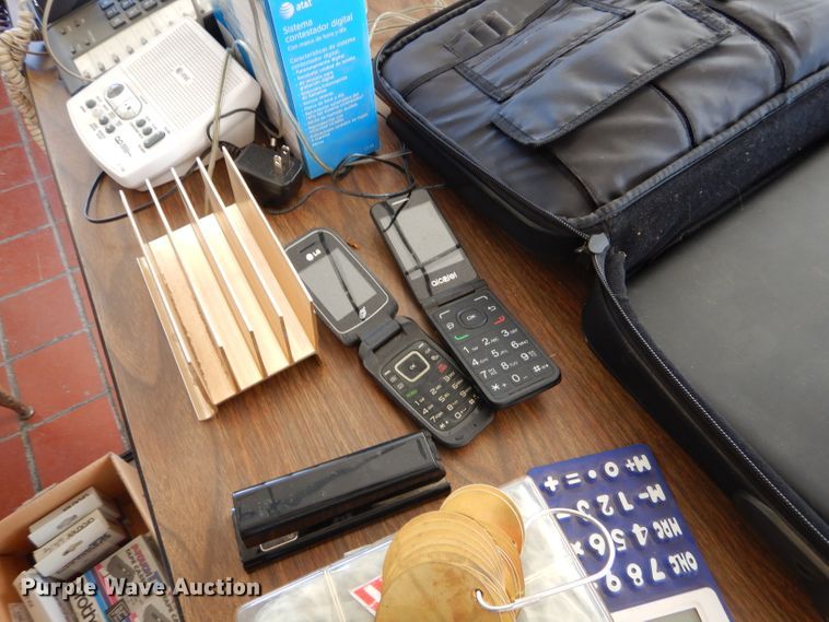 image for item FA9817 Office supplies