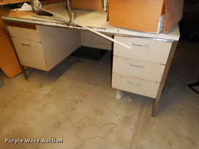 image for item FA9817 Office supplies