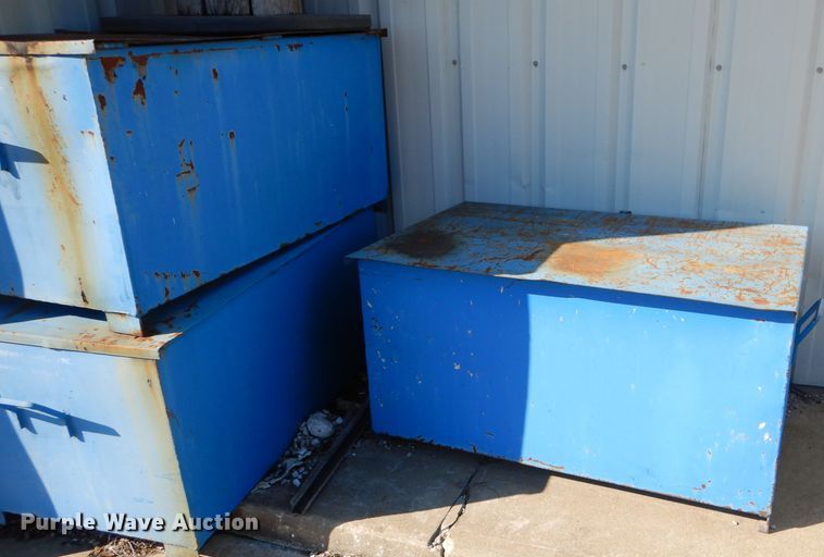 image for item FA9818 PVC pipe and racks