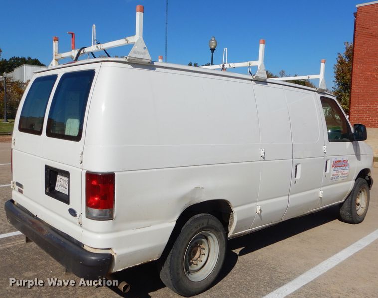 image for item FA9819 2007 Ford E150 van