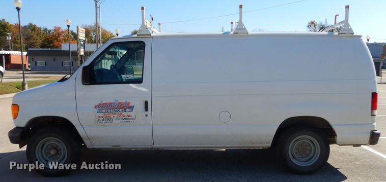 image for item FA9819 2007 Ford E150 van