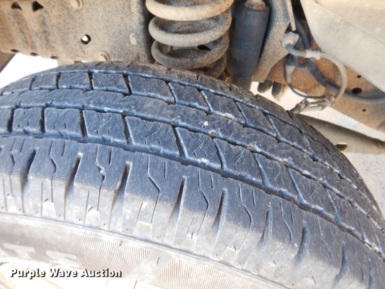 image for item FA9819 2007 Ford E150 van