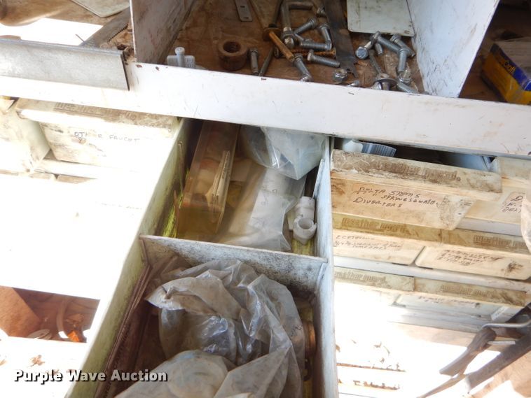 image for item FA9819 2007 Ford E150 van