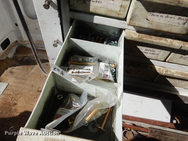 image for item FA9819 2007 Ford E150 van