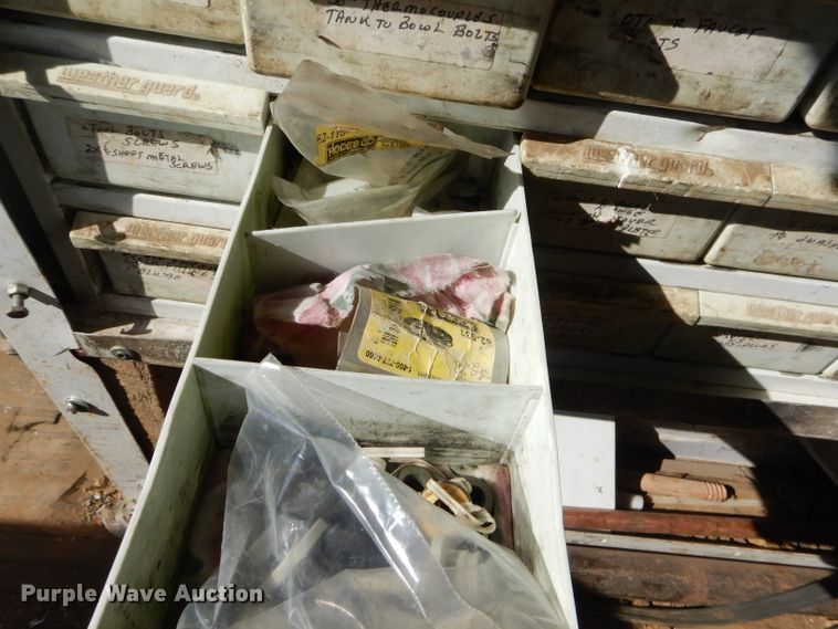 image for item FA9819 2007 Ford E150 van