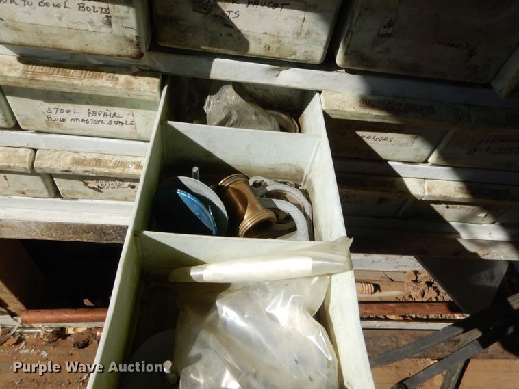 image for item FA9819 2007 Ford E150 van