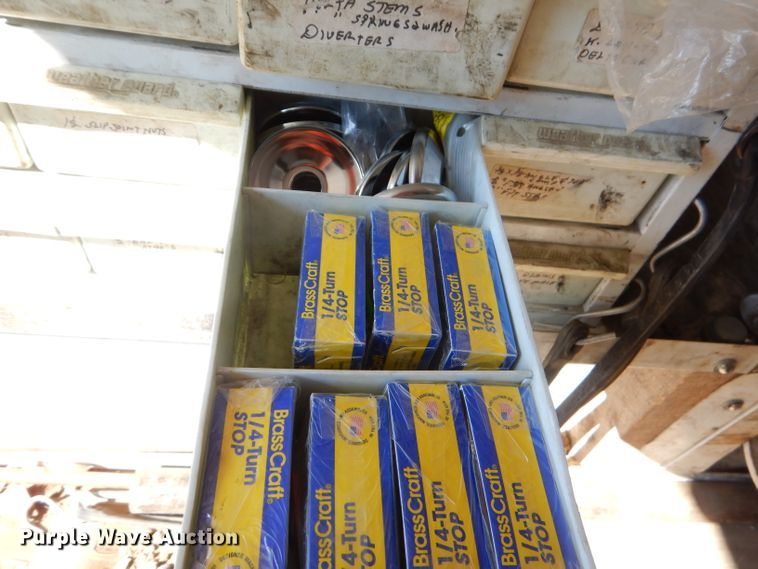 image for item FA9819 2007 Ford E150 van