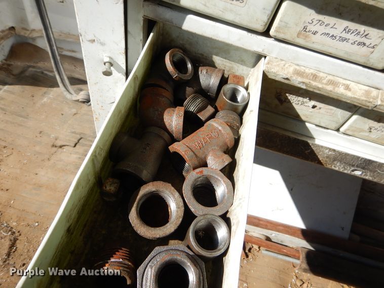 image for item FA9819 2007 Ford E150 van