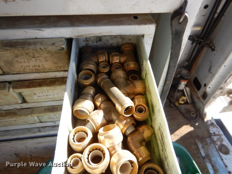 image for item FA9819 2007 Ford E150 van