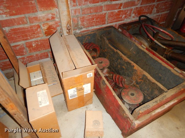 image for item FA9820 Tools