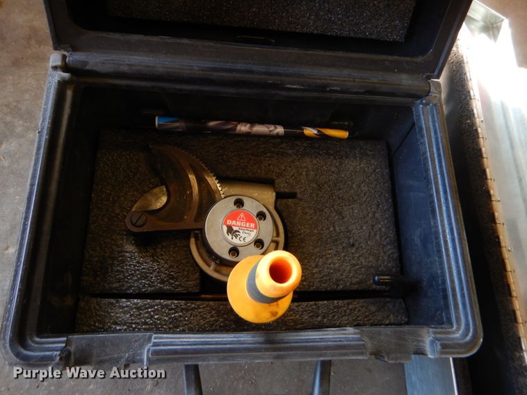 image for item FA9820 Tools