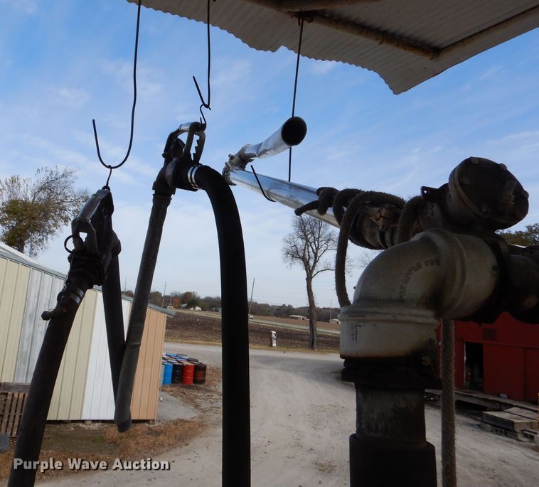 image for item FA9824 Fuel station