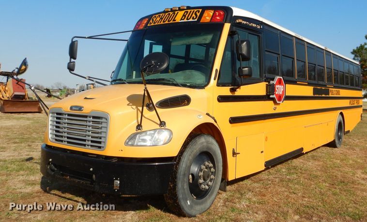 image for item FA9825 2008 Freightliner Thomas school bus