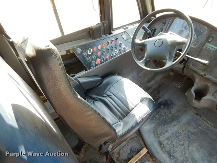 image for item FA9825 2008 Freightliner Thomas school bus