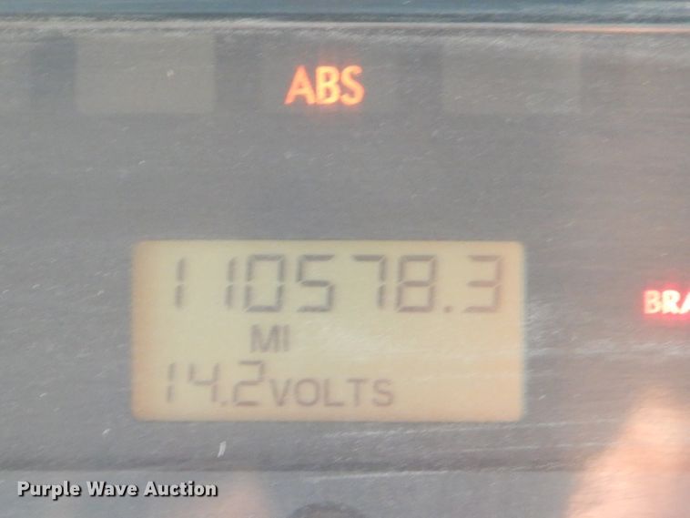 image for item FA9825 2008 Freightliner Thomas school bus