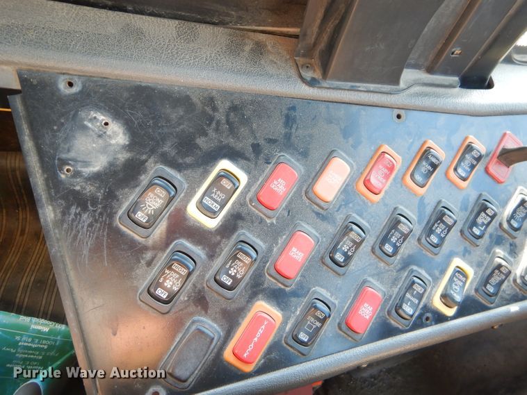 image for item FA9825 2008 Freightliner Thomas school bus