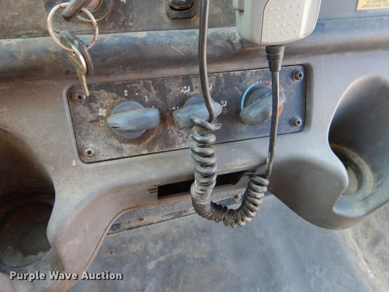 image for item FA9825 2008 Freightliner Thomas school bus