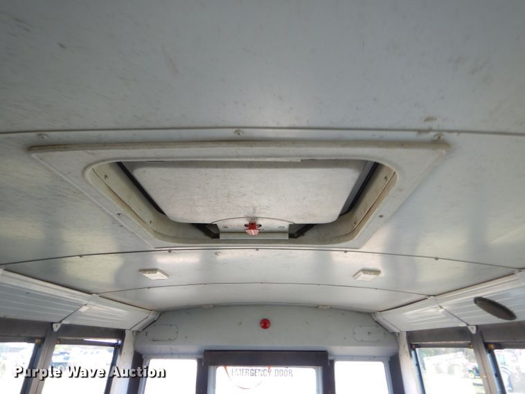 image for item FA9825 2008 Freightliner Thomas school bus