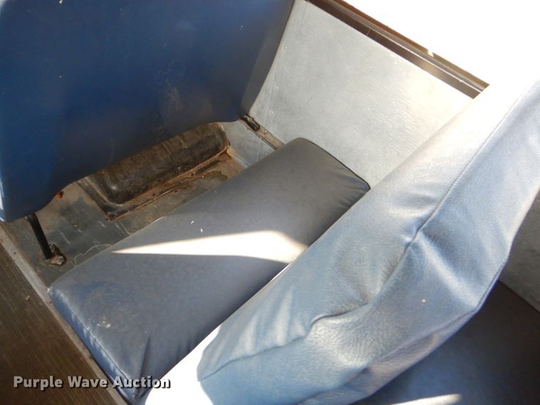 image for item FA9825 2008 Freightliner Thomas school bus