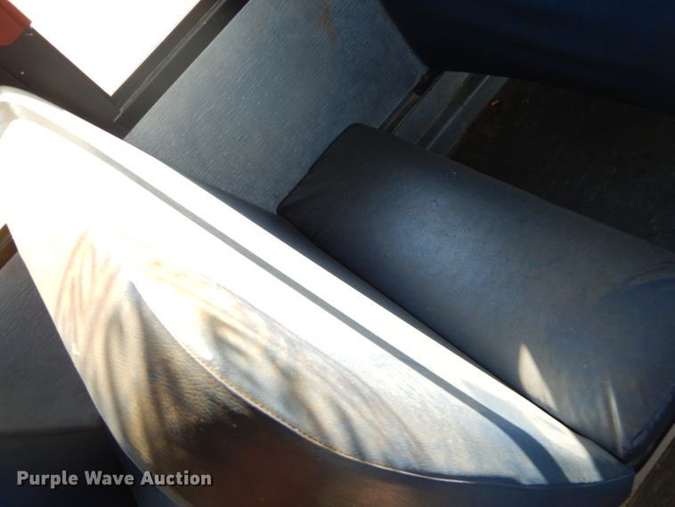 image for item FA9825 2008 Freightliner Thomas school bus