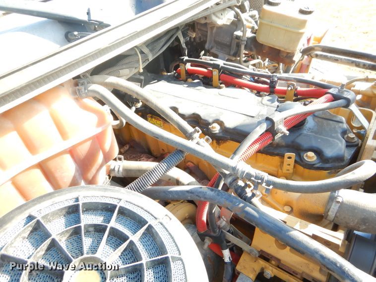 image for item FA9825 2008 Freightliner Thomas school bus