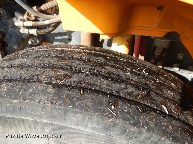 image for item FA9825 2008 Freightliner Thomas school bus