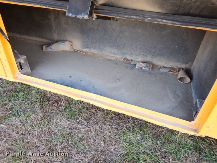 image for item FA9825 2008 Freightliner Thomas school bus