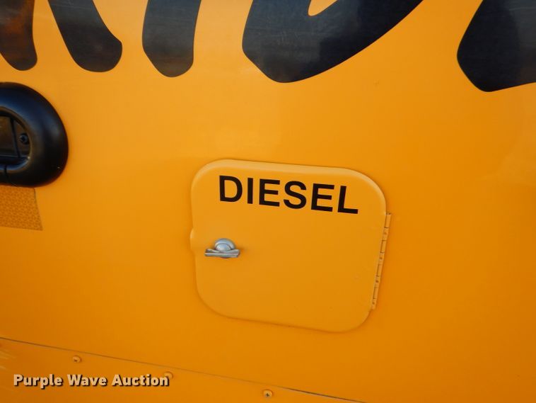 image for item FA9825 2008 Freightliner Thomas school bus