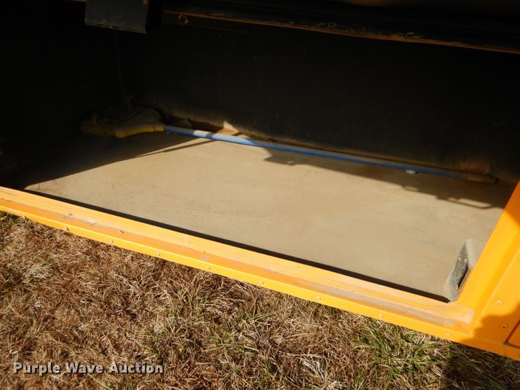 image for item FA9825 2008 Freightliner Thomas school bus