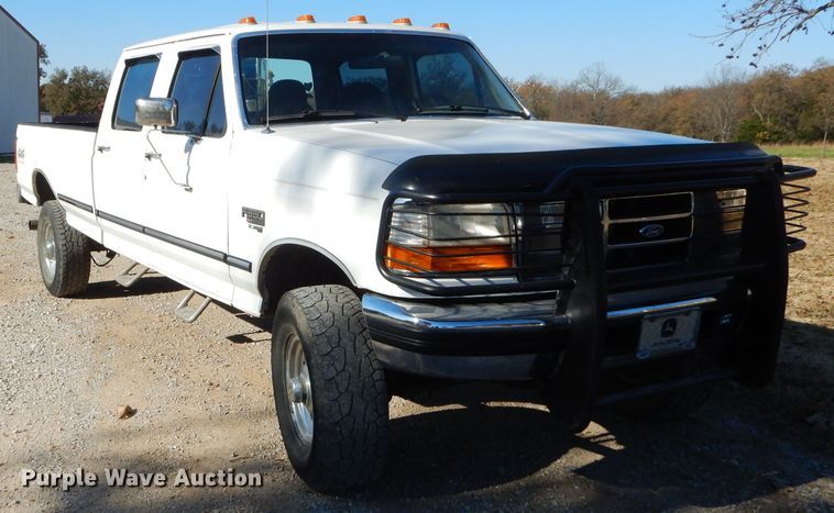 image for item FA9826 1997 Ford F350 XLT Crew Cab pickup truck