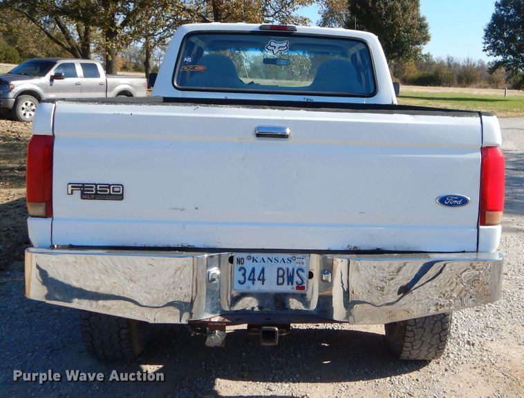 image for item FA9826 1997 Ford F350 XLT Crew Cab pickup truck