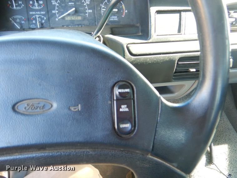 image for item FA9826 1997 Ford F350 XLT Crew Cab pickup truck