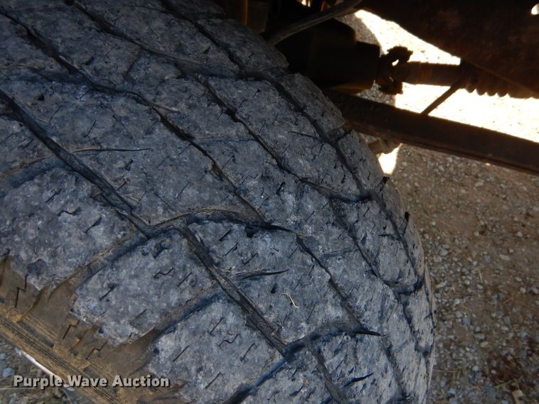 image for item FA9826 1997 Ford F350 XLT Crew Cab pickup truck