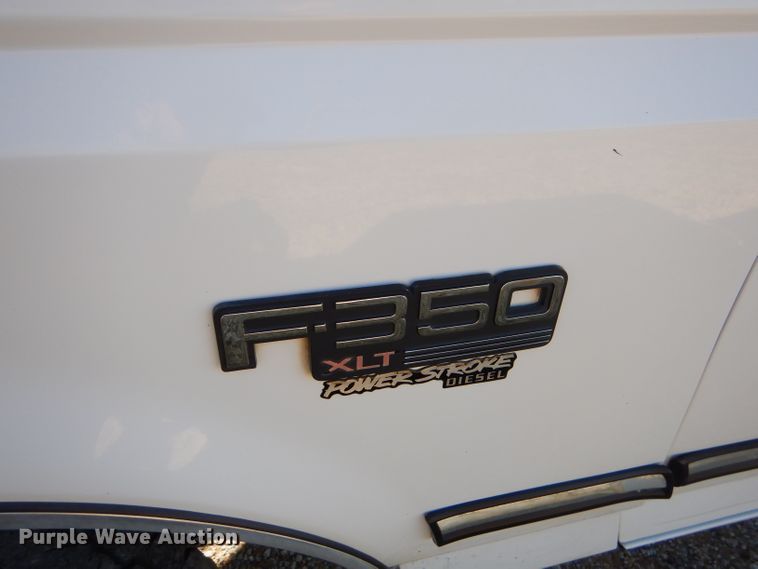 image for item FA9826 1997 Ford F350 XLT Crew Cab pickup truck