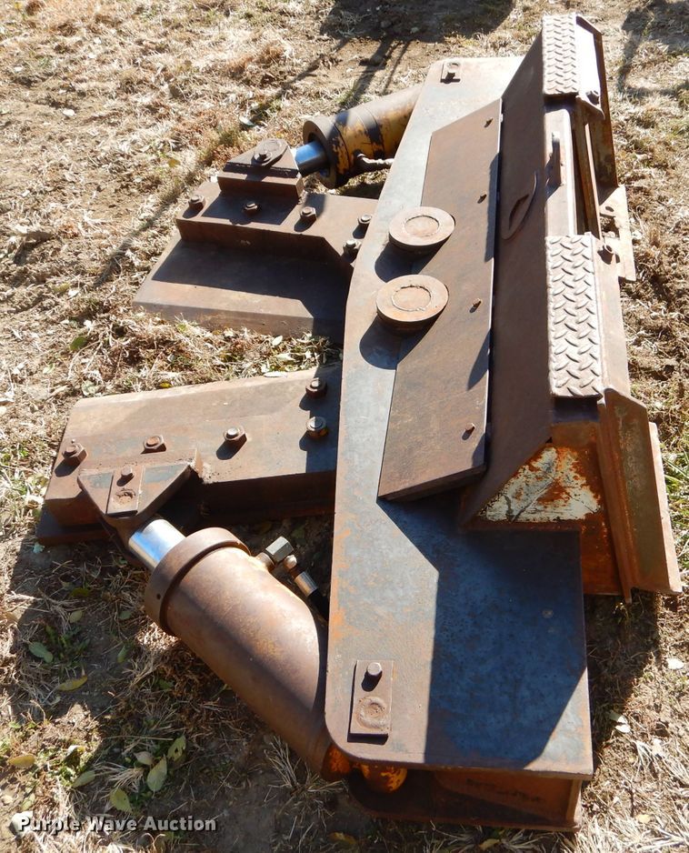 image for item FA9837 Skid steer tree shear