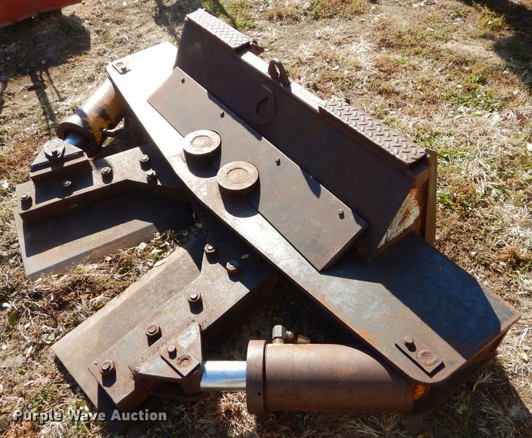 image for item FA9837 Skid steer tree shear