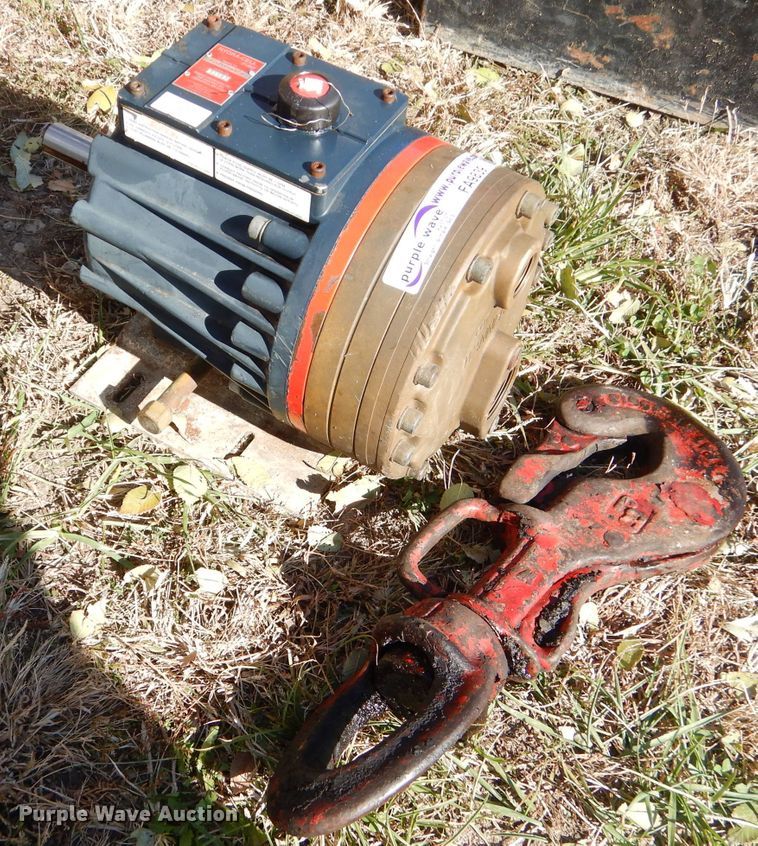 image for item FA9839 Oilfield supplies