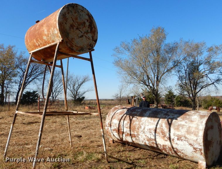 image for item FA9842 (2) steel fuel tanks