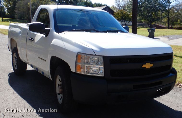 image for item FF9000 2011 Chevrolet Silverado 1500 pickup truck