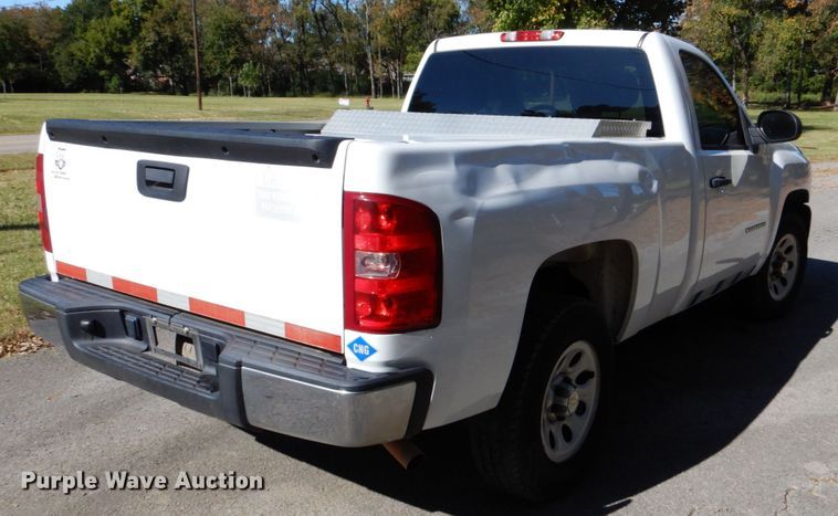 image for item FF9000 2011 Chevrolet Silverado 1500 pickup truck