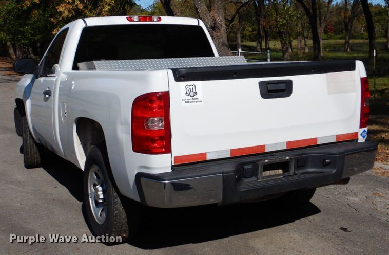 image for item FF9000 2011 Chevrolet Silverado 1500 pickup truck