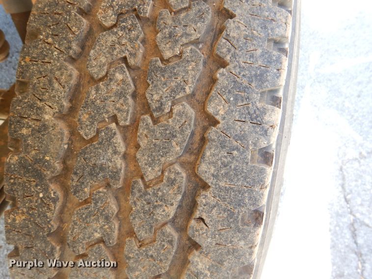 image for item FF9000 2011 Chevrolet Silverado 1500 pickup truck